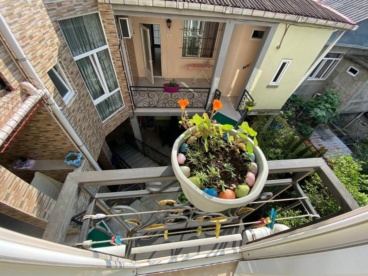 Guest House Ocean Force Batumi Luaran gambar