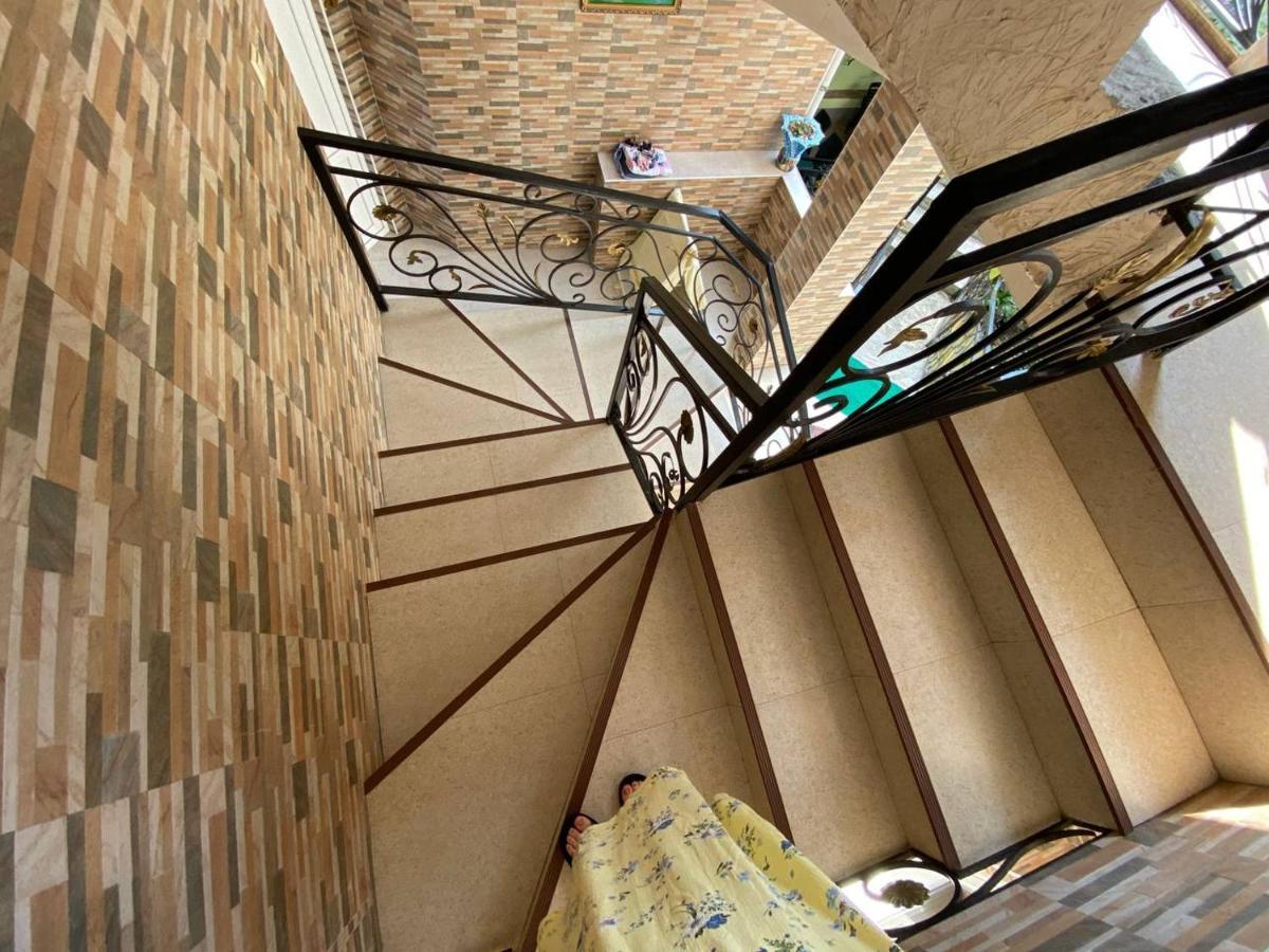Guest House Ocean Force Batumi Luaran gambar