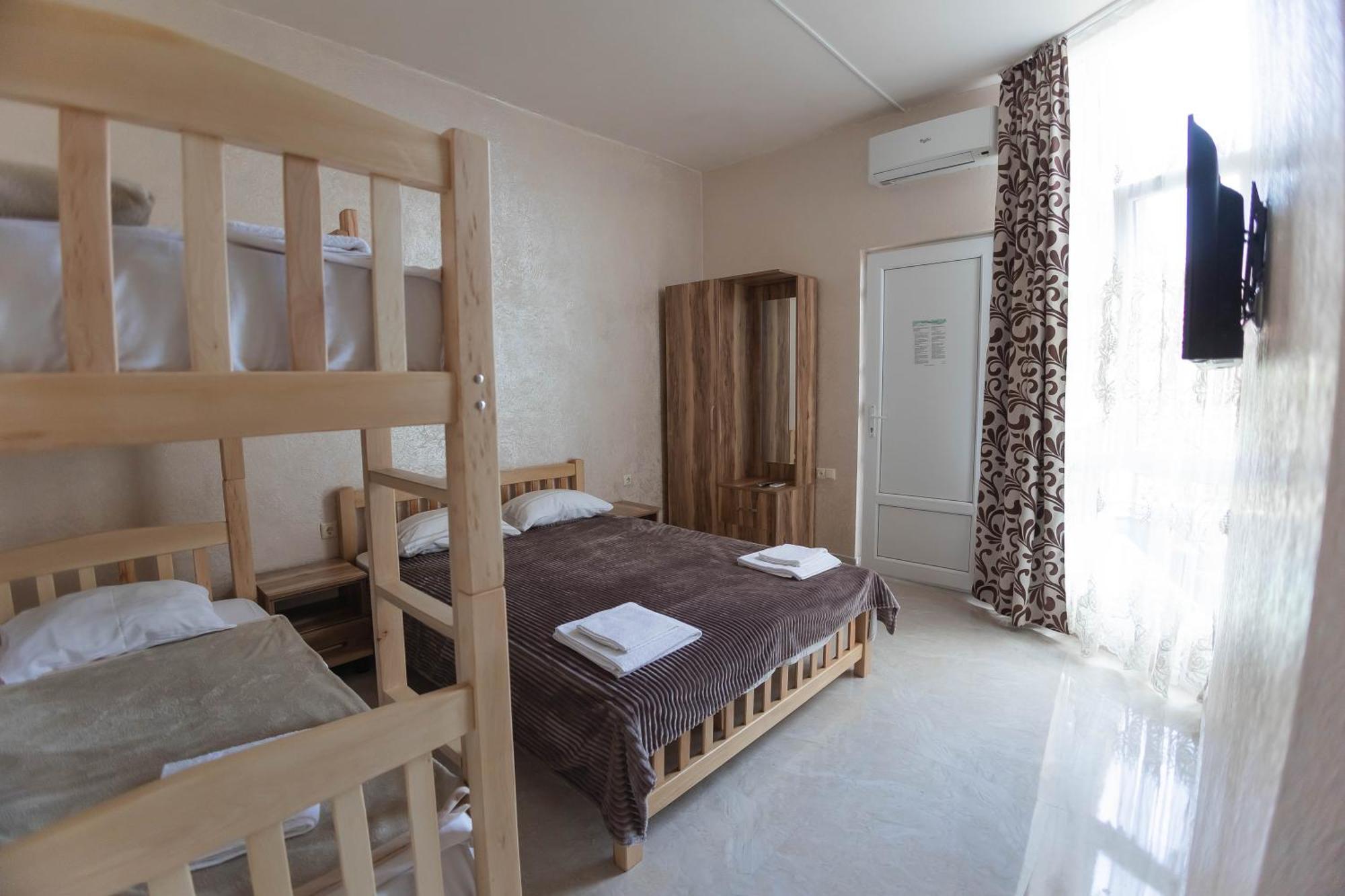 Guest House Ocean Force Batumi Luaran gambar